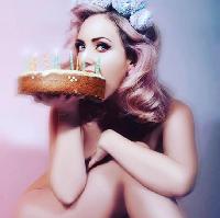 Hooray Cabaret: The Birthday Suit at Bethnal Green Working Men's Club