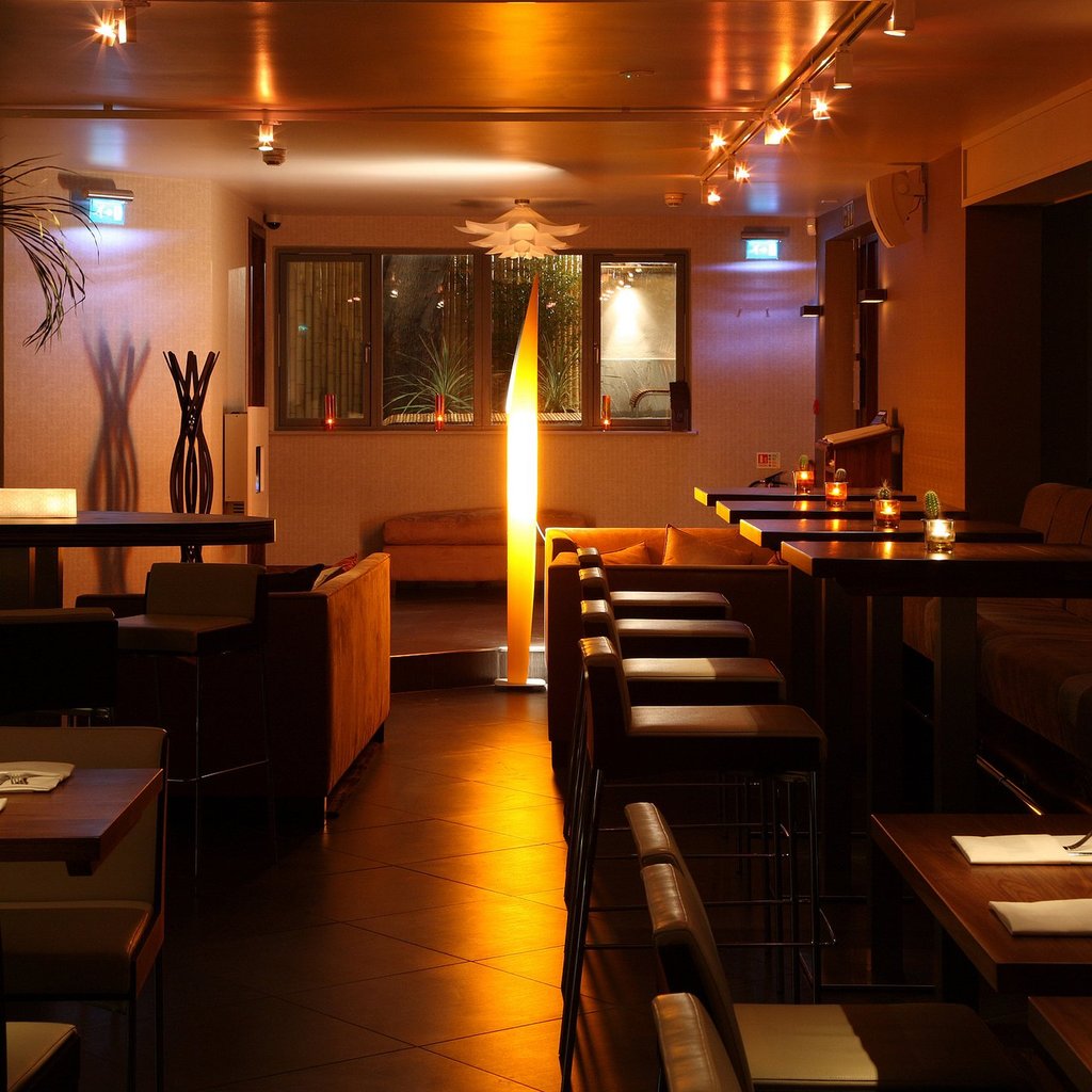 Speed Dating in Surbiton (Ages 30-55) at Hotel Bosco, Surbiton