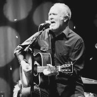 Acoustic Sting with support from Megan Black at DreadnoughtRock
