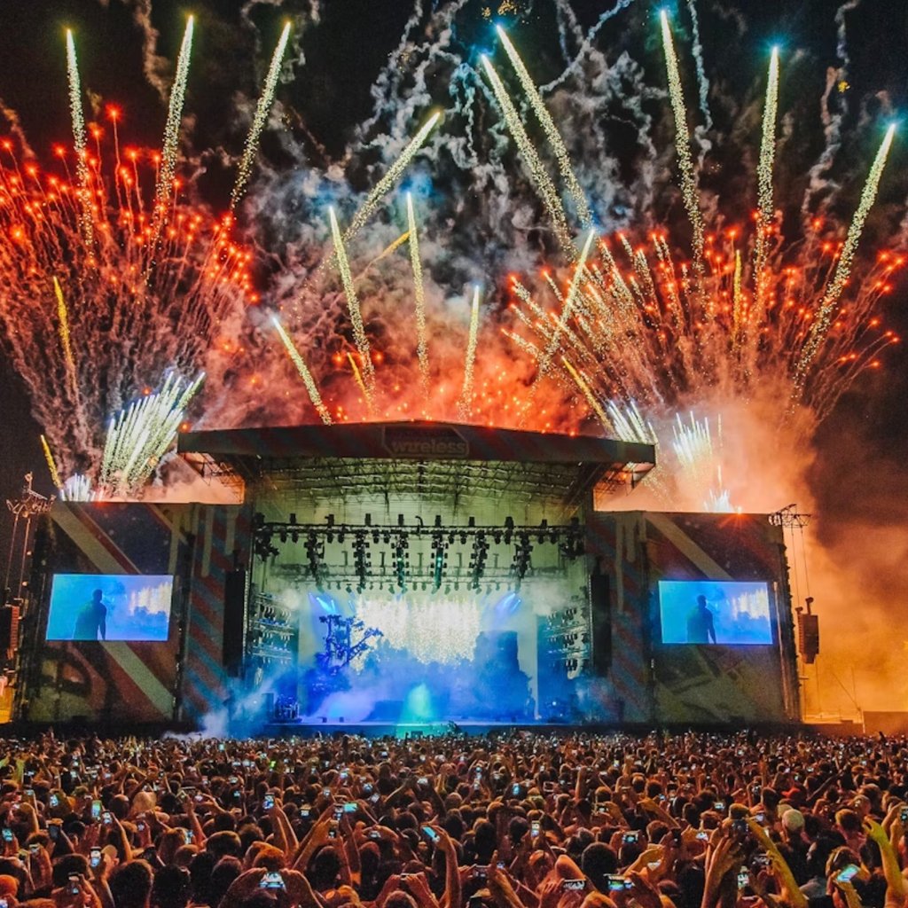 SHOREDITCH CARNIVAL - London's Biggest Wireless Carnival Party
