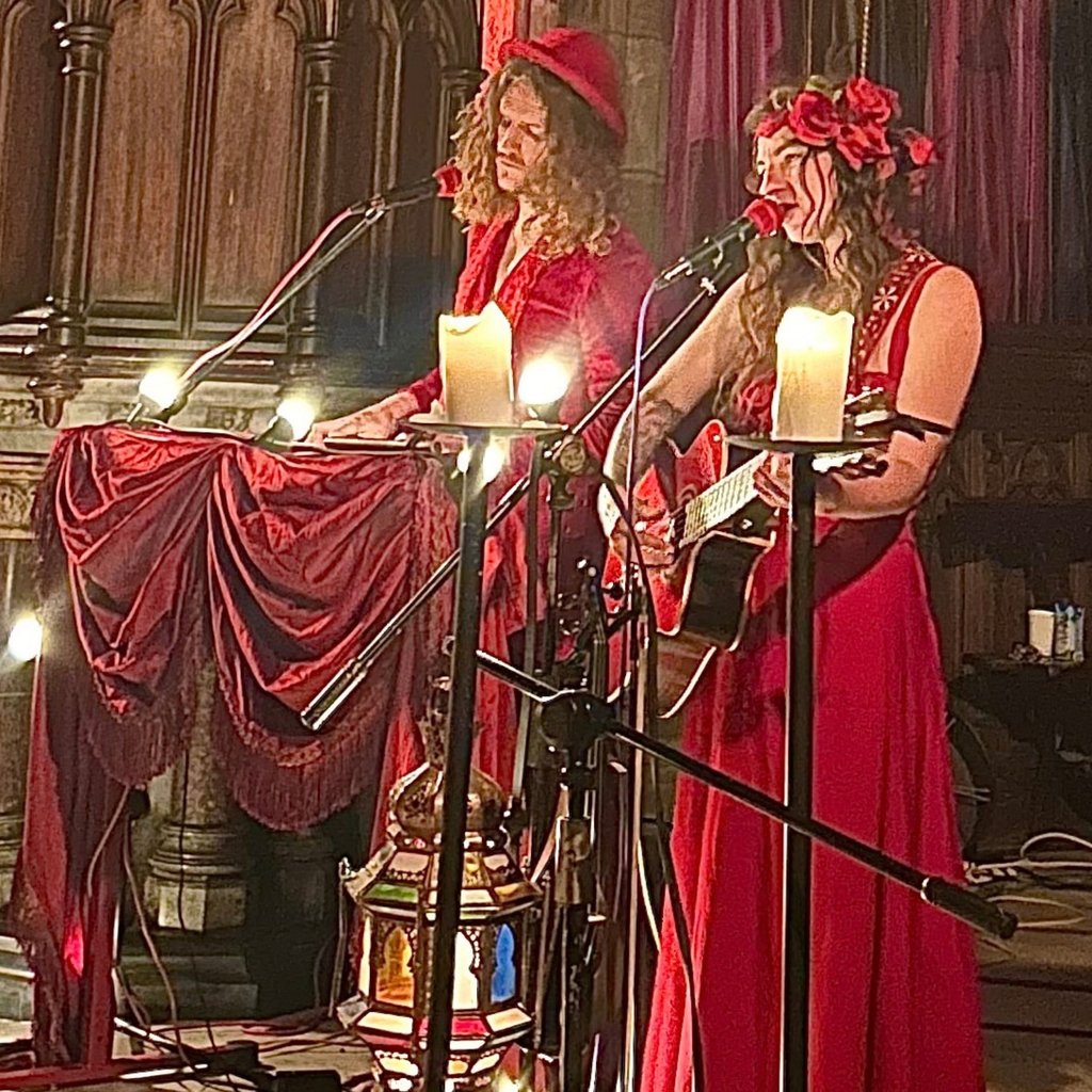 Mobius Loop | Candlelit Concert | GLASTONBURY at St Benedict's Church, Glastonbury