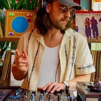 BEECHY & FRIENDS with Fairhurst at Freeze HiFi
