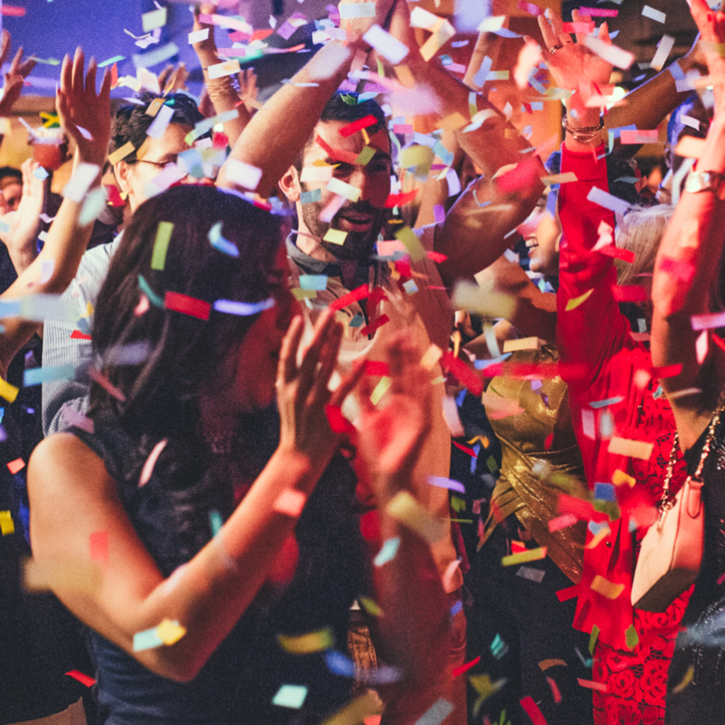 Christmas Fiesta Queue Jump! Revolucion De