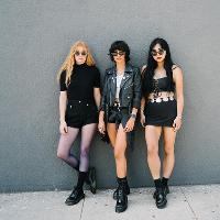 L.A. Witch at YES