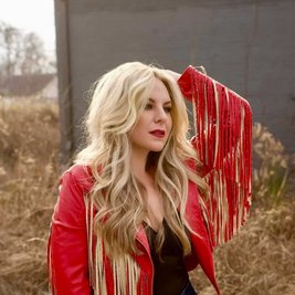 Hannah Anders and Nashville Hoedown