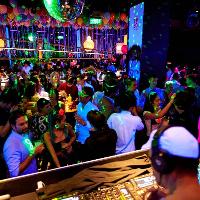 MOTHERS DAY SHINDIG at The Longlands Club