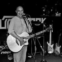Dan Reed Solo Acoustic with The King Lot (acoustic set)