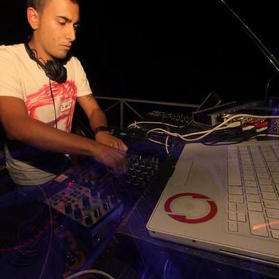 EGG LDN presents: Roberto Capuano, Eric Sneo, Paride Saraceni