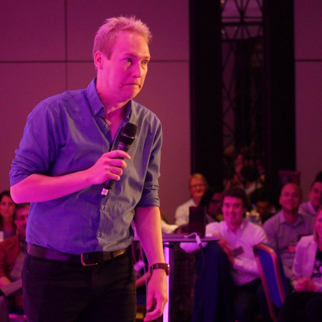 Standup comedy in Wimbledon