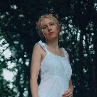 LIVE MUSIC: Megan Dixon Hood // Beau Boulden at Apples And Pears