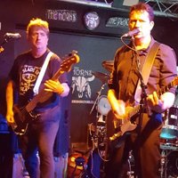 Straighten Out at The Flowerpot