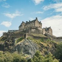 Edinburgh Audio Tour: Underground Echoes and City Secrets