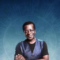 Stephen K Amos: Bouquets and Brickbats