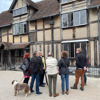 Tuesday in Stratford - guided walking tour at Swan Fountain On Waterside