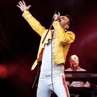 Flash, A tribute to QUEEN at Tonbridge Castle