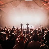 Free Rave - Drum & Bass VS Bassline at Motion