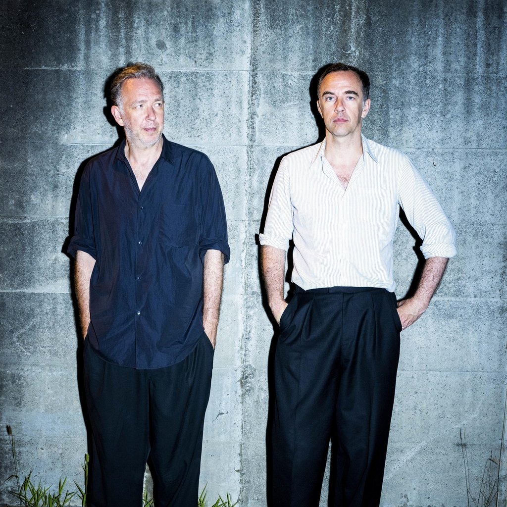 2ManyDJs