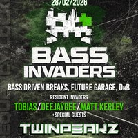 Bass Invaders