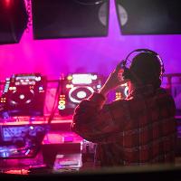 CH3 Presents : Casey Spillman