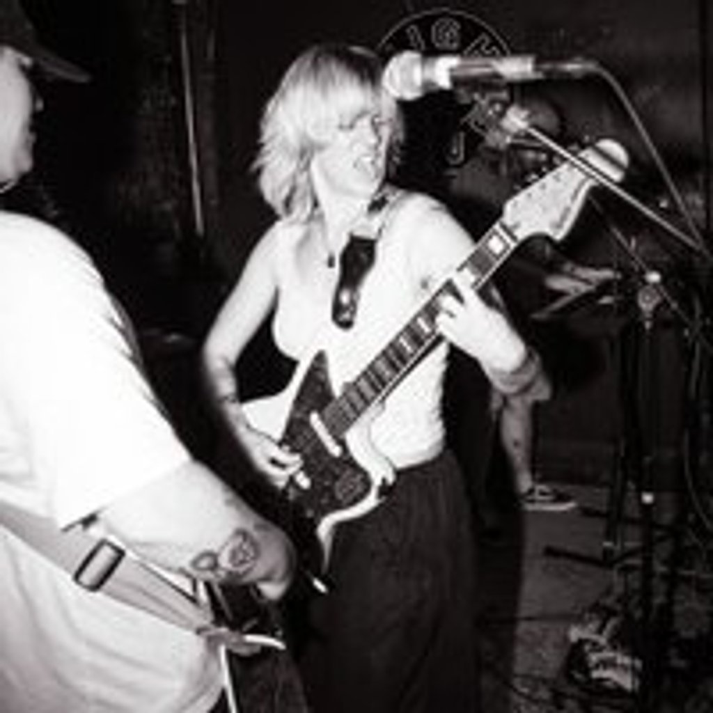 Genevieve Miles at Muthers Studio, Birmingham