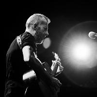 Jon Gomm