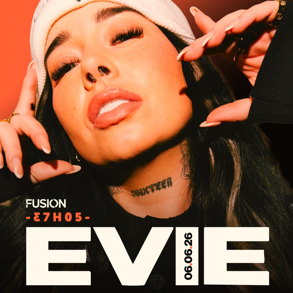 TOSH // Evie