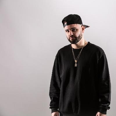 Oscillate & UB Collective present DEL-30