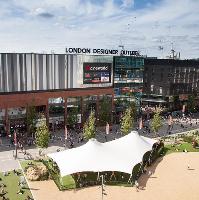 Shop to Pop at London Designer Outlet