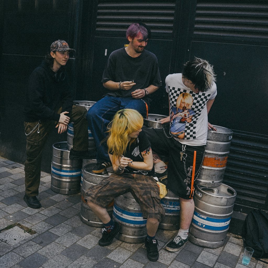 facepalm Leeds Headliner