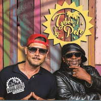 Tyber & Pete from The Dualers at Land Rover Sports And Social Club