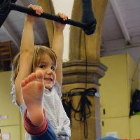 Summer Circus Mini Mondays (3-7yrs)