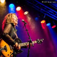 Lisa Mills