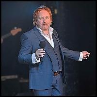 simply red tribute
