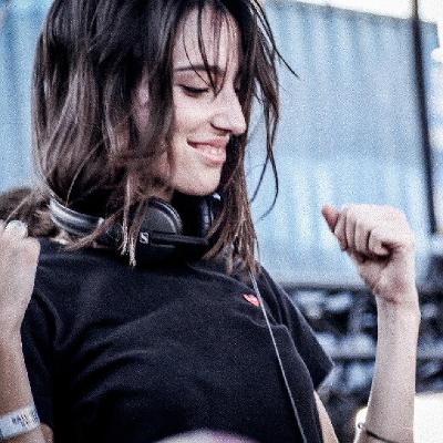 Sankeys Stoke presents Mizo with Amelie Lens