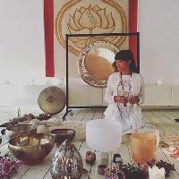 Wisdom Roundhouse : Moon Lodge : Womb Alchemy