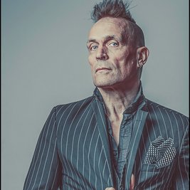 John Robb - The Rise, Fall & Resurrection of Oasis