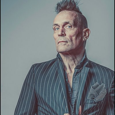 John Robb - The Rise, Fall & Resurrection of Oasis
