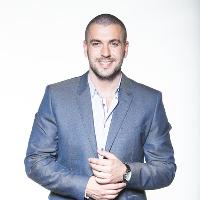 Shayne Ward to Appear at the Trafford Centre at Yell.com Pop-Up