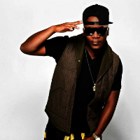 PLAY Presents: Iyaz Live