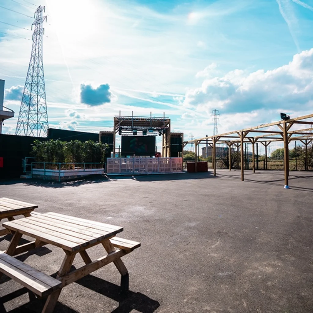 House On The Docks: Wiley, Supa D + 50 Artists