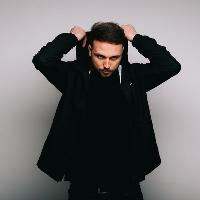 Hubba Presents // George Smeddles Hubba Presents // George Smeddles