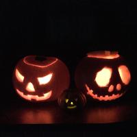 Living with Molly’s Halloween night at THE ASHTON MASONIC HALL