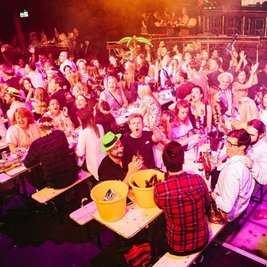 Sounds Familiar Music Quiz - Hull