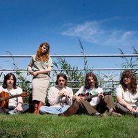 Snug Live Sessions w/ Georgian + Creepy Crawly