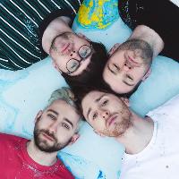 Eliza and the bear + supports