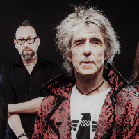 Martin Turner's Wishbone Ash at Under The Bridge
