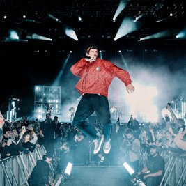 Kasabian: Matinee Live Performance
