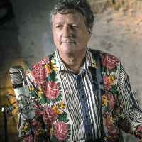 Glenn Tilbrook