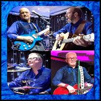jukebox junkies at Romford United Services Social Club