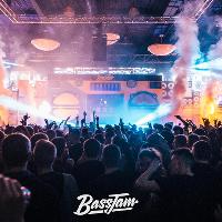 Bass Jam at Victoria Warehouse